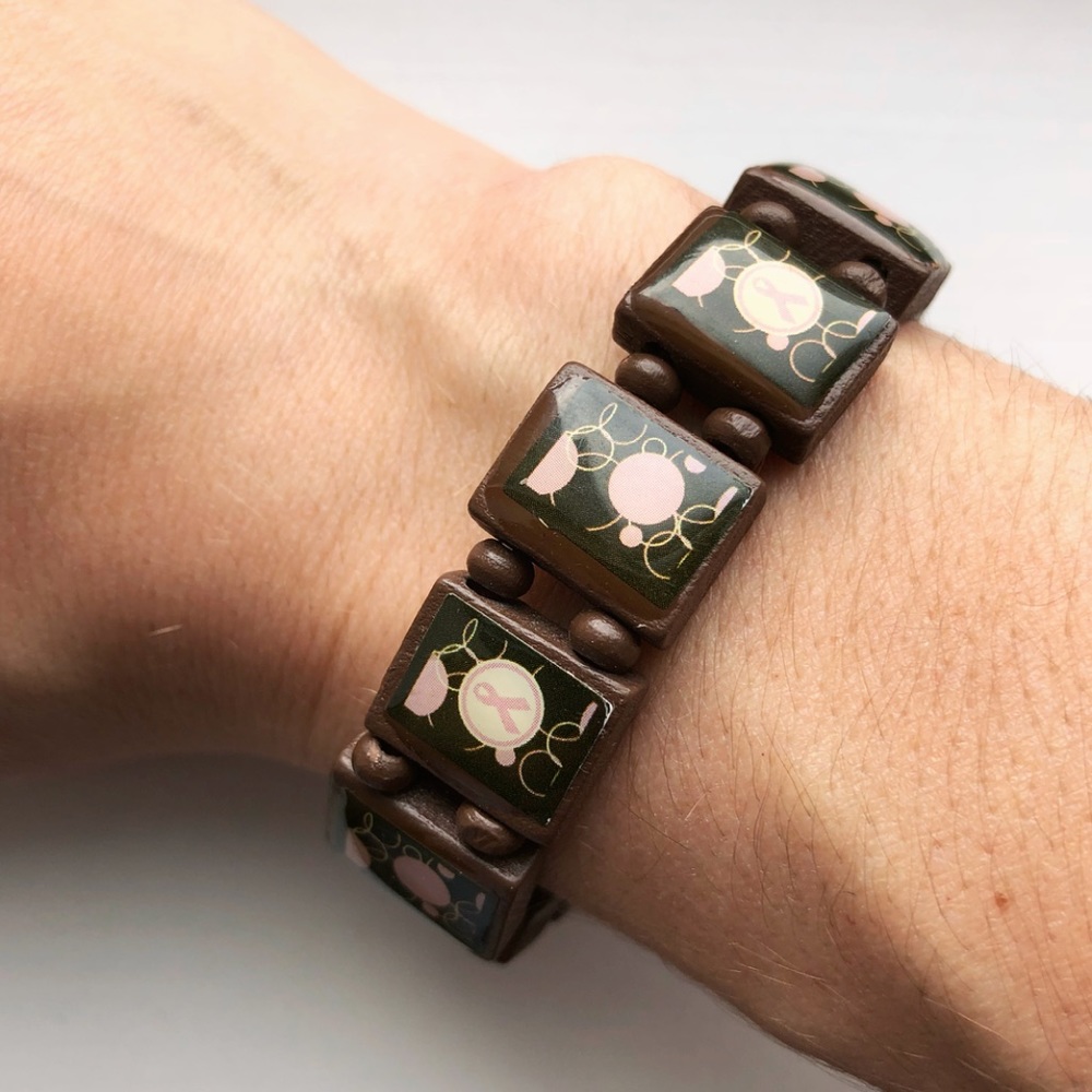 Brown wooden & pink Breast Cancer ribbon bracelet